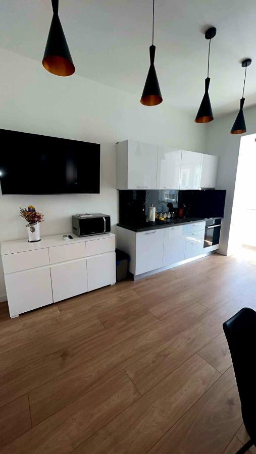 Stivi Luxury Apartments Пула Екстер'єр фото